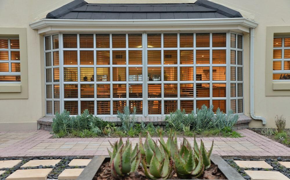 Road Lodge Cape Town International Airport Exteriör bild