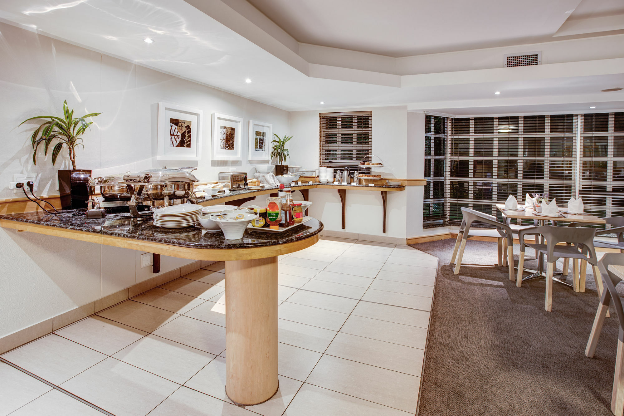 Road Lodge Cape Town International Airport Exteriör bild